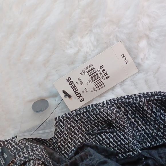 Express Woman's Casual Black & White Tweed Looking Casual Warm Pants Cuffed sz8 - Picture 7 of 11
